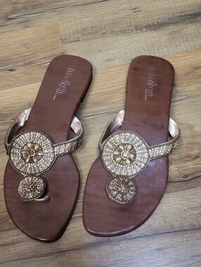 FIBI & CLO New YORK Copper Beaded Medallion Thong Sandals